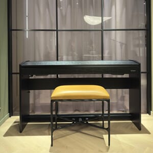 Roland F701- CB Black Caramel