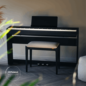 Roland FP-30X Svart Interiör Krakki Pianopaket
