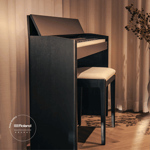 Roland F701 Svart Interiör Krakki Pianopaket