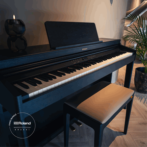 Roland RP701 Svart Interiör Krakki Pianopaket