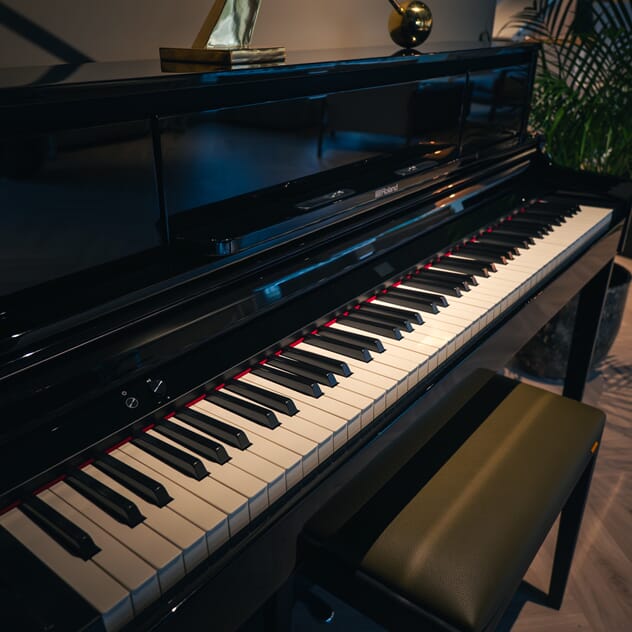 LX5 Sort Høyglans_3.jpg